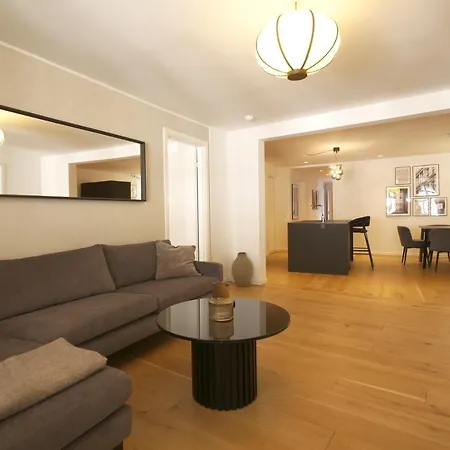 Management Ra6 Apartment *