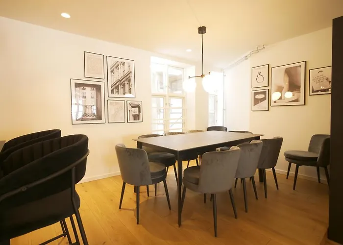 Management Ra6 * København